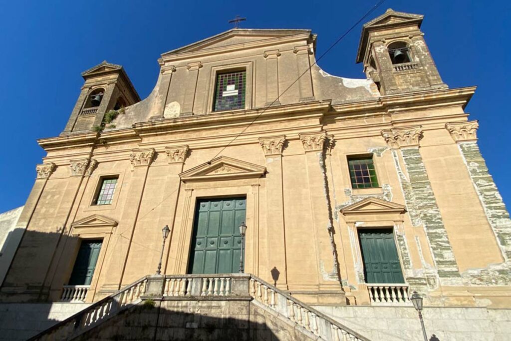 Il paese delle cento chiese - Schola Palatina